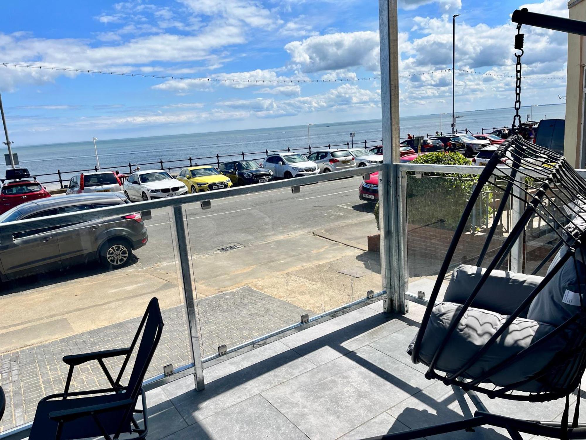 Seaside Escapes, *